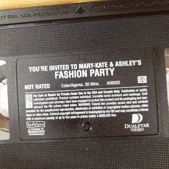 You're Invited To Mary Kate & Ashley's Fashion Party VHS 1999 Y2K Retro Kids - Picture 6 of 6